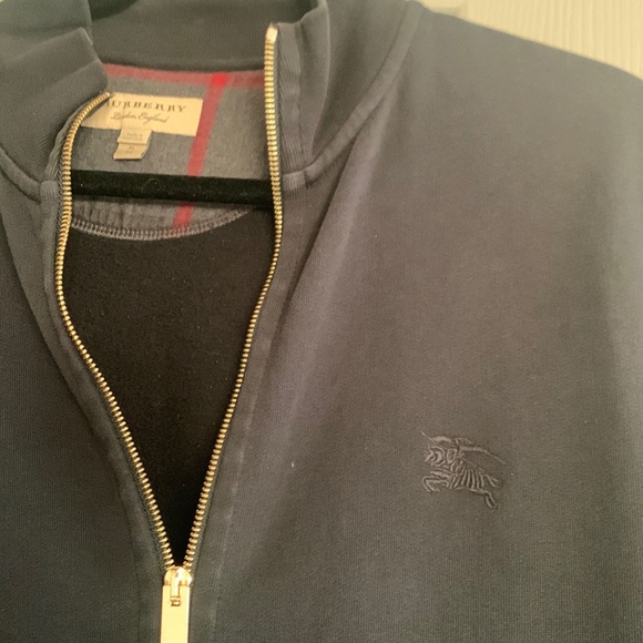 Burberry Sweater - Picture 5 of 5